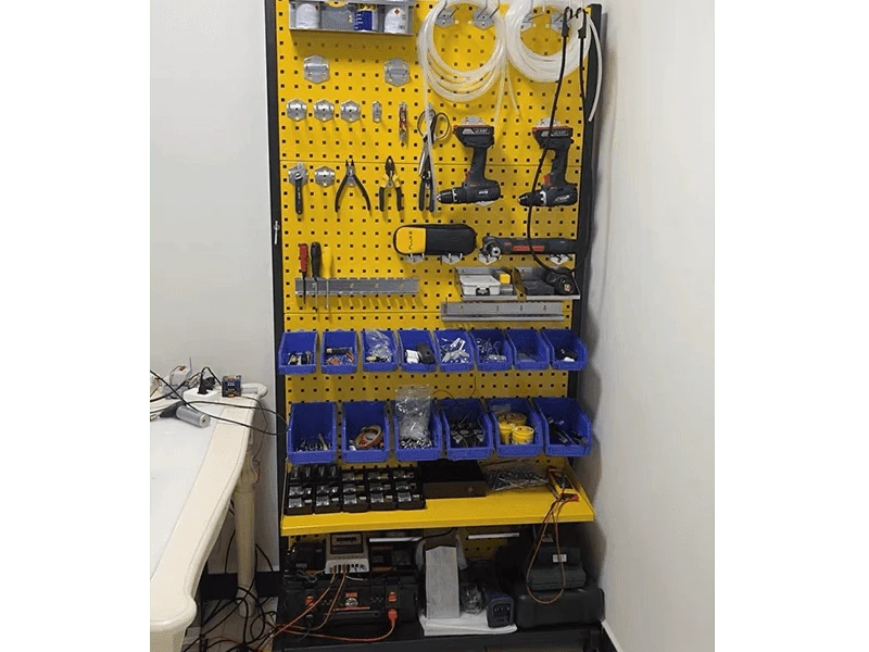 Heavy duty square hole tool stand